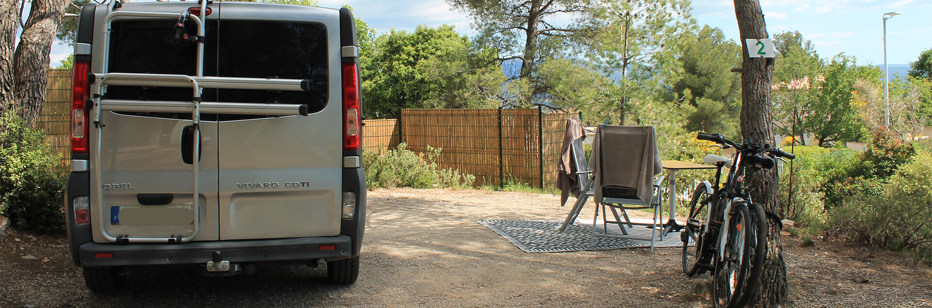 Emplacements camping en région PACA : confort et nature au camping le Cézanne Sante Victoire